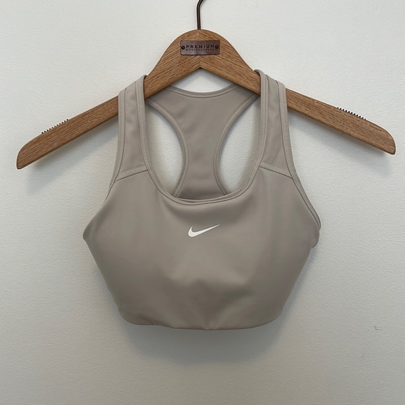 Nike Dri-FIT Swoosh Sports Bra - Picture 1 of 5